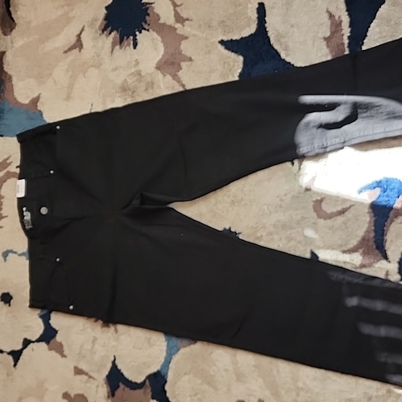 Time and tru mid rise straight jeans - Picture 1 of 3